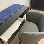 Myroom-1 In Stroomi