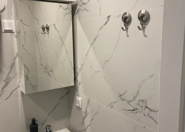 Myroom-1 In Stroomi *